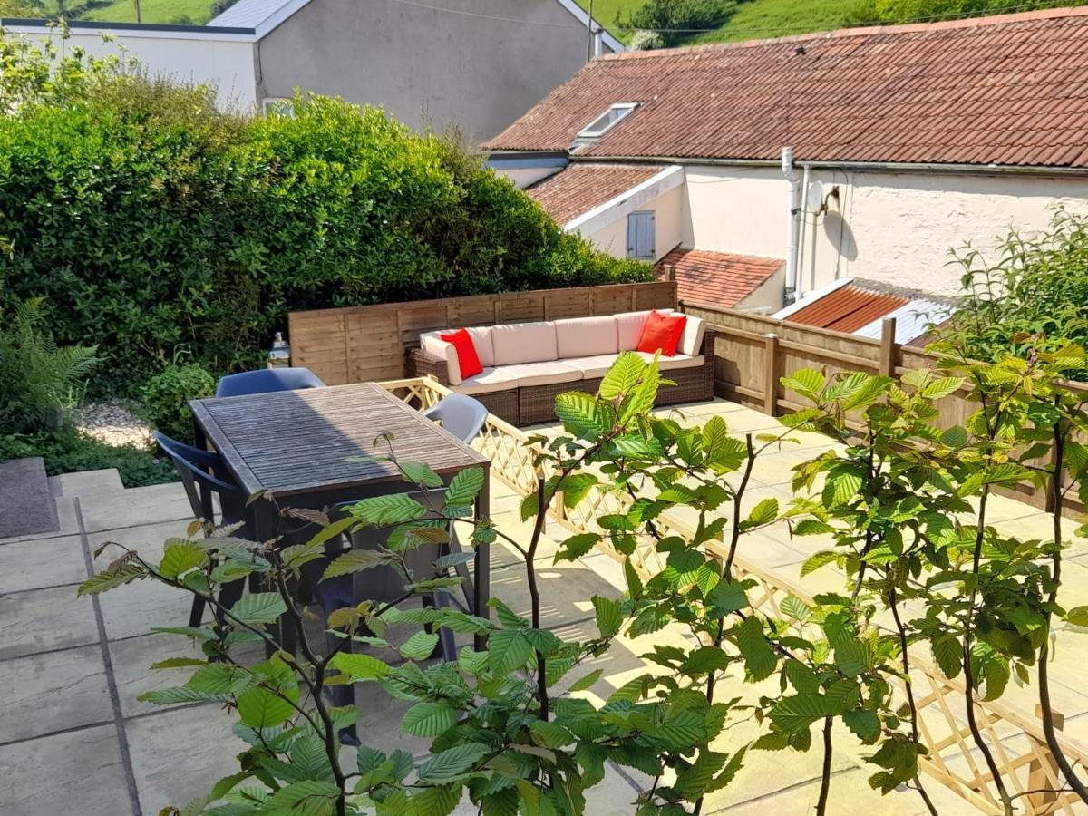 High Tide - 2 Bed Sunny Holiday Home Near Beach With Garden And Parking クーム・マーティン エクステリア 写真
